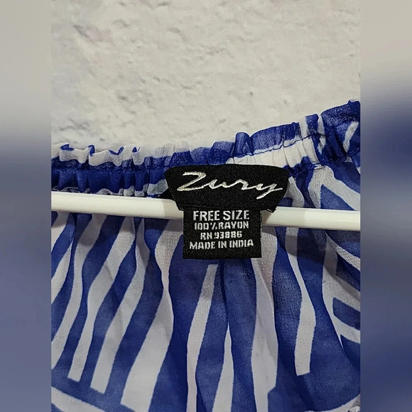 Zury free size blue/white sheer blouse with bell sleeves lightweight - Picture 6 of 6